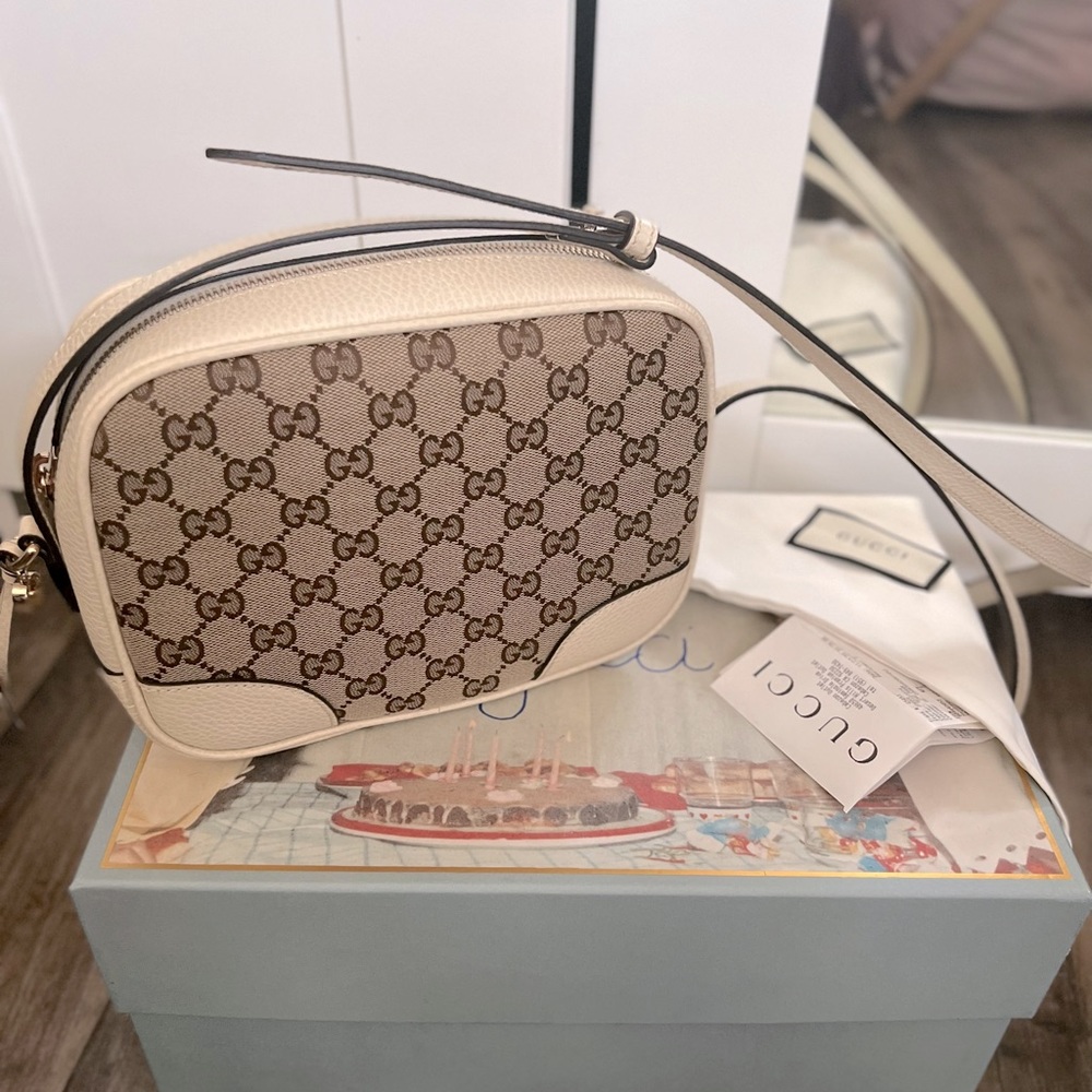 Gucci monogram Mini Bree Messenger Crossbody bag White